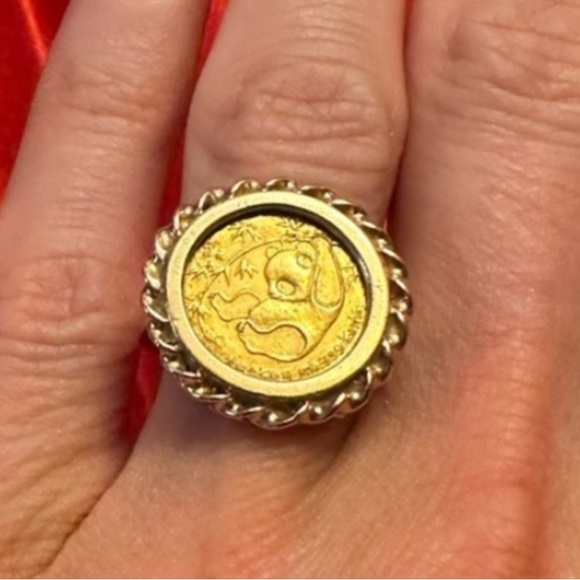 WOW POSHMARK - Authentic Gold Coin Panda Ring - Picture 4 of 16